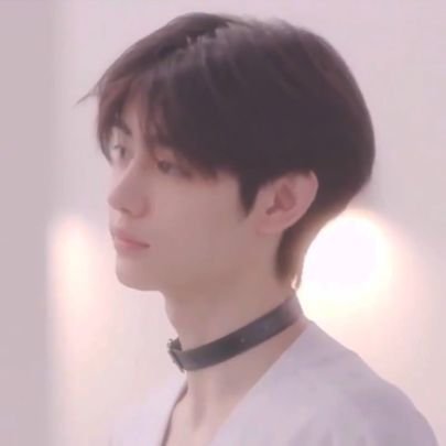 ENHYPENが好き♥️
推しが決まらない🥺からのソンフン❤️🐧
でもみんな大好き❤️
大人ENGENEです✨関西住み✨
🇹🇼🇰🇷🇯🇵🇰🇷🇹🇭ライブ参戦
海外ツアー頑張って参加したい🥺
トレカも全部ソンフンに交換したい人
7枚セットの他メンバーをソンフンに交換できる人募集