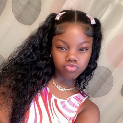 shantijanaay's profile picture. yuup, i tweet alot lol