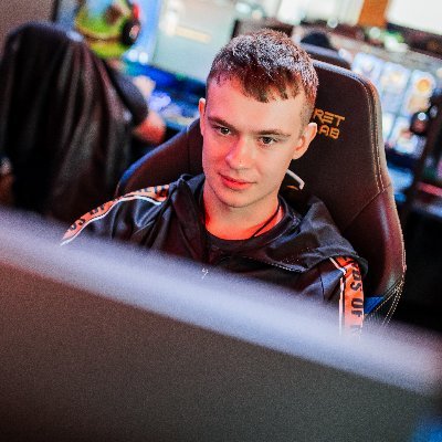 LOR player playing for Aphrodite Esports.
Glory in Navori Eternal Open Champion and Top 4 Worlds 2023.
And now stop reading this and go play some LOR!