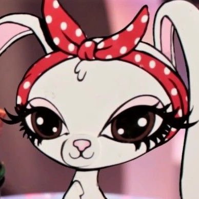 Queenie | 23 |Married || Current mood: Dolls! Monster High! |