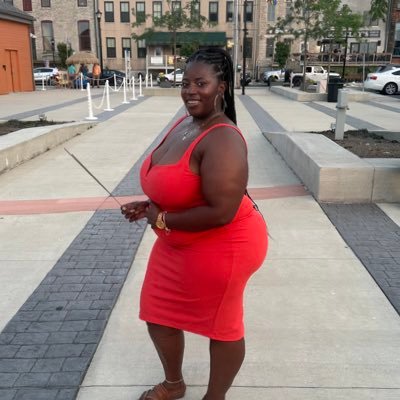 Thats_So_Tasha's profile picture. 32; STRIVING 4 G R E A T N E S S #teamdarkskin#Sagittarius