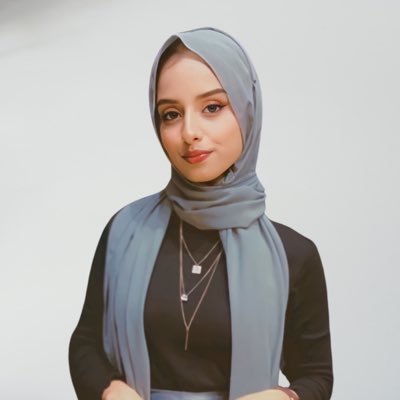 Content Creator | social-media marketer | 50k+ on LinkedIn | Li CAP alumini🚀 Tweets about personal branding, marketing & ofcourse showing my sarcasm🔥
