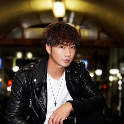 shotamas1007's profile picture. LED TOKYO Co.,Ltd. ライブエンターテインメント事業部/イベント事業部　部長・執行役員。元10年表側の俳優業から、今はLEDvisionの大画面映像の仕事してます。舞台/ミュージカル/ライブ/コンサート/イベント