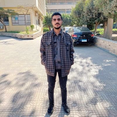 hi,I'm eid mahmoud
I am front end developer 
I love learning programming 
I want to do something interesting in my life.