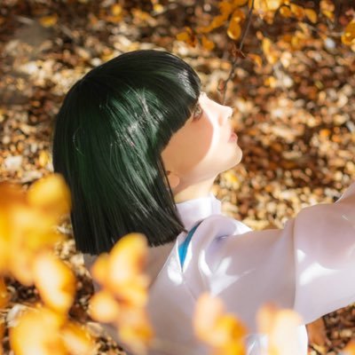 デジタル整形 20↑関東 レイヤー兼📷: @yuzuri_ph 8月くらいには帰ってきたい所存