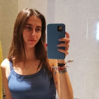 AntiiaFreire's profile picture. 