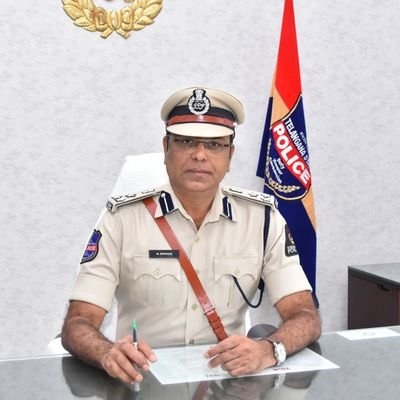 Official Twitter handle of the Commissioner of Police Ramagundam Telanagana State. 
Emergency please contact Dial 100.