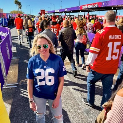 SharpHat_Meg's profile picture. VP of Operations at @SharpHat, bringing you #Bespoke #Software and #SportsSoftware. 
Mom of 2, and expert ring leader.