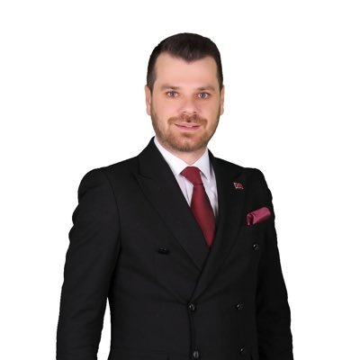 Zafer Partisi Esenyurt İlçe Başkanı | Bahçeşehir Beşiktaşlı İş Adamları Derneği Kurucu Y.K. Üyesi | Girne Amerikan Üni | Endüstri Mühendisi