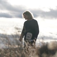Low Poly ⍛ ° (@lowpolysound) 's Twitter Profile