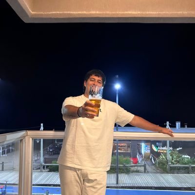 FeliMoreno6's profile picture. no se trata del auto que conduces es el conductor que hace la conducción del auto que conduces