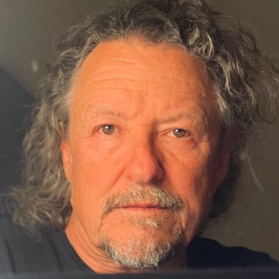 Buckleynobannon's profile picture. Retired. Yellow dog Democrat. No DMs