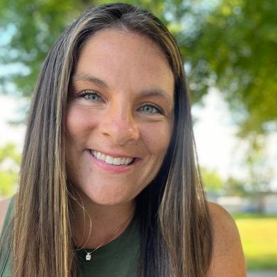 wife|mama|middle school math educator|sports enthusiast|encourager| enneagram 9|seeker of sunshine