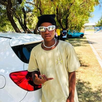 kamoleptil68747's profile picture. Shebeshxt ToplessNigga 🤟🫵🤙😝