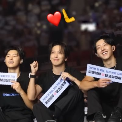 CNBLUE4人の音楽🎶が大好き💓 入隊中にBOICEになったのでまだまだ知らない事だらけ🌈5年ぶりの武道館LIVEに初参戦🎸🎤🎸🥁最高に幸せな時間でした💓 推し活は楽しく！一生BOICE🫶