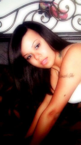 $Queen~B$Auj~Minaj$
