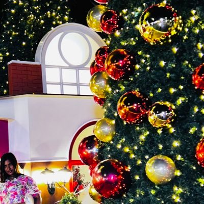 AdeleDurom10674's profile picture. 