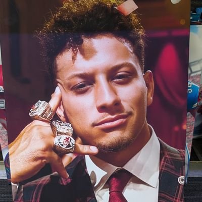Torrefied's profile picture. Kansas City Chiefs 🏈 Runner🏃‍♂️ Connoisseur of tacos and Acoustic guitars. This guilded age is gonna make us all socialists.