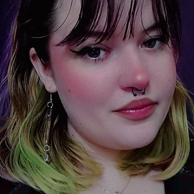 CassieTheWiz's profile picture. 21 | Author | Singer and Dancer
Love somebody today