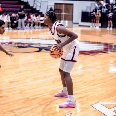 Class of ‘26 , student multi-sport athlete📚 • 6’3 gaurd• Blytheville High School • (870)824-1488 gmail: johmirguyton6@gmail.com