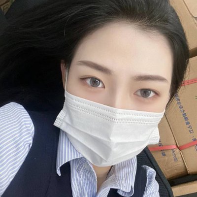 CollenLorr67435's profile picture. 体制内打工人，94年，身高168 。脱下服装，我也是一名普通女人，有和你一样的欲望，也渴望得到满足，，喜欢成熟稳重年纪大一些有共同话题的🍄。