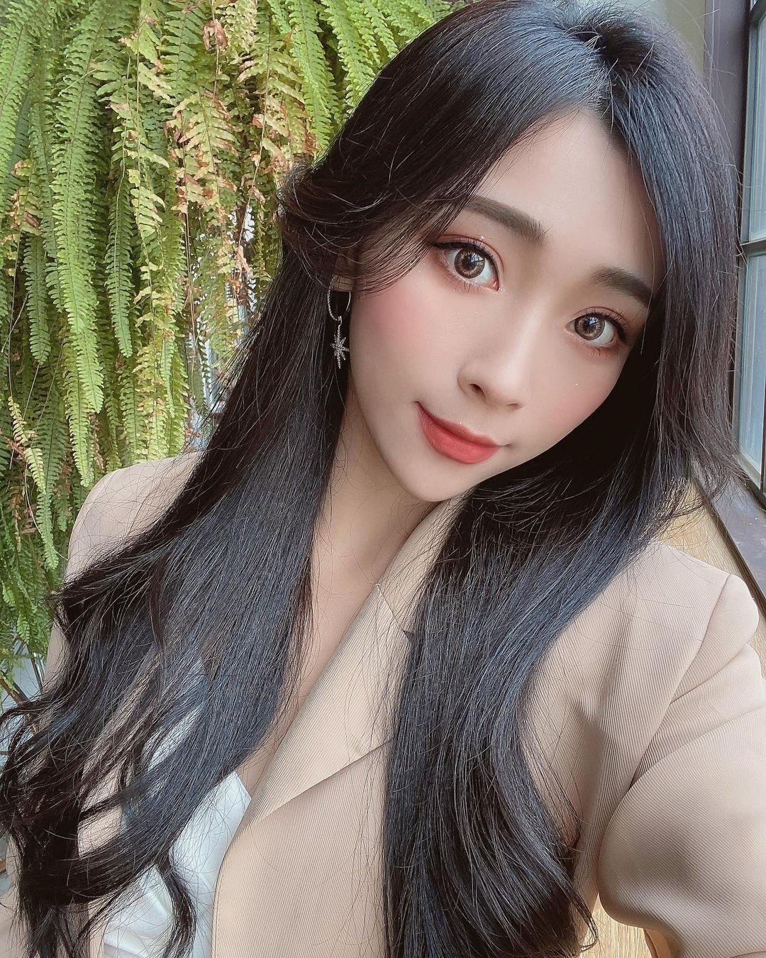 UHSKWV5Fys40754's profile picture. 평범한 삶에 작별을 고하고 흥미진진한 새로운 경험을 즐겨보세요.