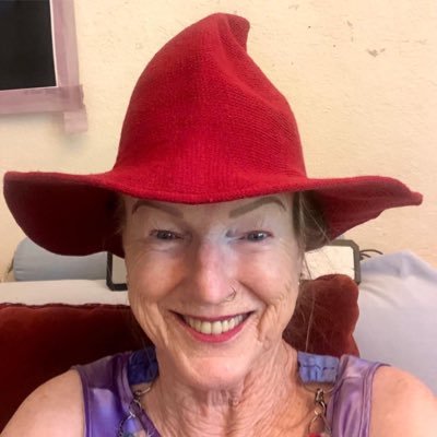 I’m Agoodwitch kind inbox me for your reading 🧙♀️🧙♀️❤️