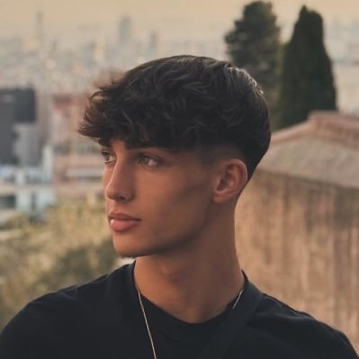 hey I’m Chase😉, I’m 19 years old, I love football, gym and I’m very naughty🥵. You can see my content and talk to me here! ⬇️
