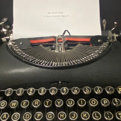同人文芸誌The Typewriters(ザ・タイプライターズ) 編集部 COMITIA さ05bさんのプロフィール画像