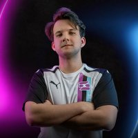 starkypog(@starkypog) 's Twitter Profile Photo