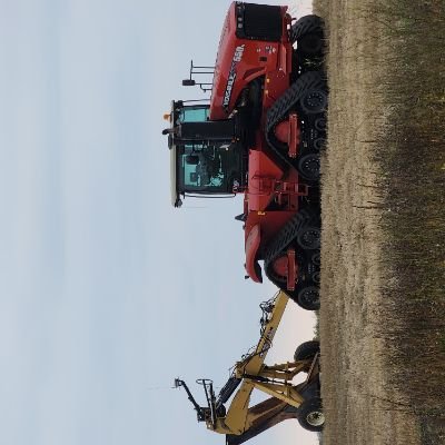 Rotah Family Farms Ltd and Mobile Grain Cleaning, proud Husband, grandfather, father of a son and two daughters,living the prairie dream on the farm