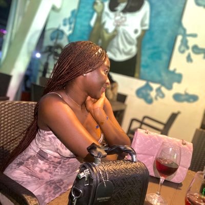 illu_sione's profile picture. personal shopping fairy; just a dm away
Business contact:09067595962
https://t.co/GdJbpfqpLt
Tiktok: brown_liquor
An active socialist.
wizkid fc❤