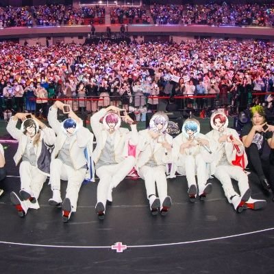 P9MLux5rZh70613's profile picture. 