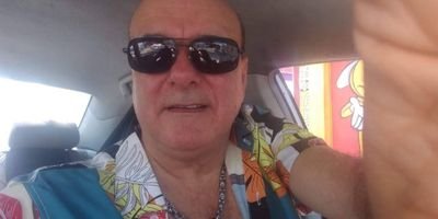Procuro Casais ou Mulheres liberais ( Heteros iniciantes ou não, adultos, discretos,decididos sem problemas de relacionamento