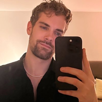 taylormlong's profile picture. 