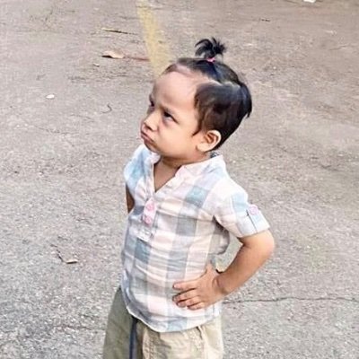 MyintLw52451155's profile picture. 
