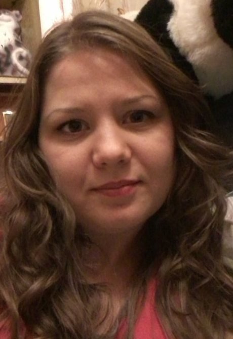 Sunu35729183's profile picture. shifting colors