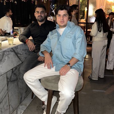 etinTrk10's profile picture. Professional Bag Fumbler