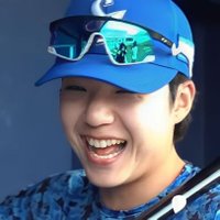 콤 (@18n_n41) 's Twitter Profile