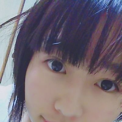 気になったらフォローするね♥すぐに潮吹きしちゃう敏感な人。ド Mでもよかったら仲良くしてくれると嬉しいな♡反応する方大好き♡♡