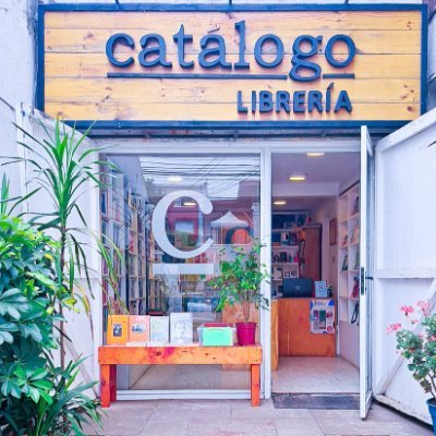 Librería especializada en ensayo, filosofía, arte y ciencias sociales.
6 norte 455, local 3, Viña del Mar

Whatsapp: +569 4221 9383