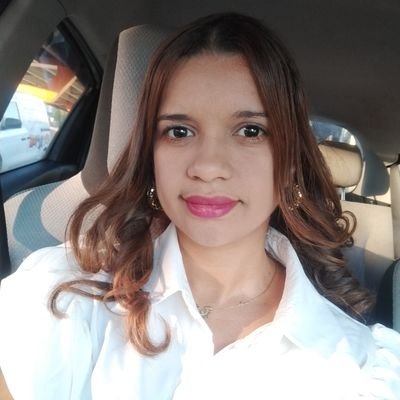 Licda. en Administración de Empresas, emprendedora, Empatica, Comprometida, Responsable, Honesta...
