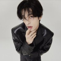 riaa ♡︎ (@jakeeownsmyhrt) 's Twitter Profile