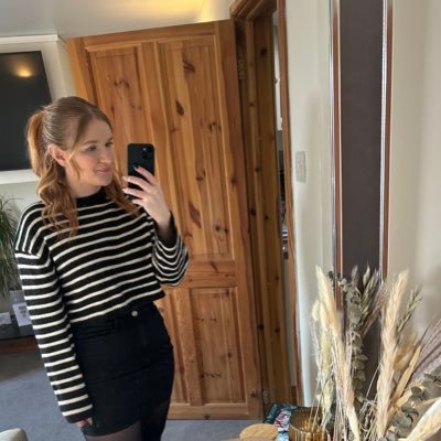 beccilouX's profile picture. 