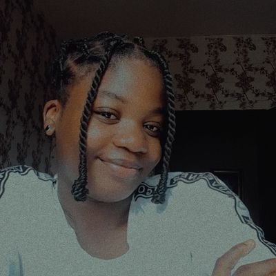 Moyin1544602's profile picture. God's own baby girl🩶