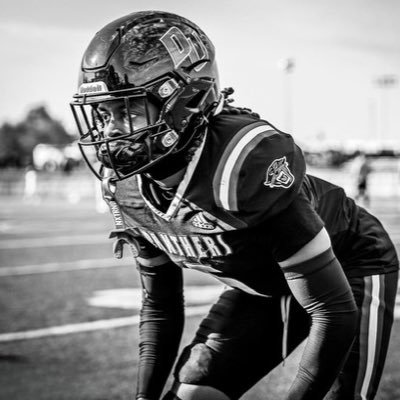 5’10 185 4.39 40| 1 returner in Cali juco, 2nd in INT’s in the GLIAC, 2nd in Pass Break Ups| Db @Du_Football | juco product IG~Kxng_chris5 kxngchris05@gmail.com