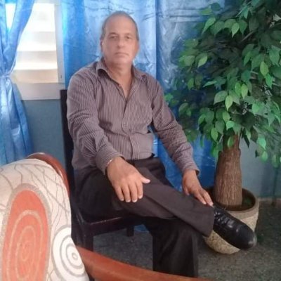Jefe del Departamento de Información y Comunicacion Social,Solidaridad,Amistad y Patriotismo, Cubano🇨🇺 100%
Apasionado al fútbol y a la Música