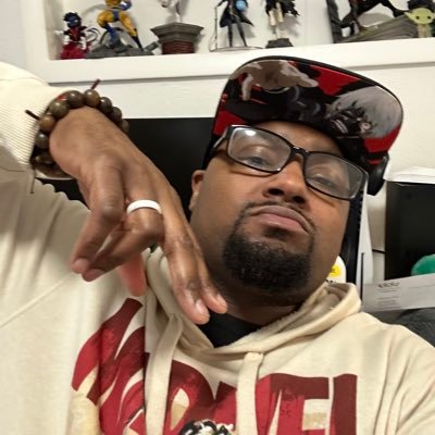 Level 38 | I’m your favorite #1 Blerd in the Glalaxy! | 999,999 Tetris Score | Happily Married!! | Father of 4! | https://t.co/5IxIoyxkfH…