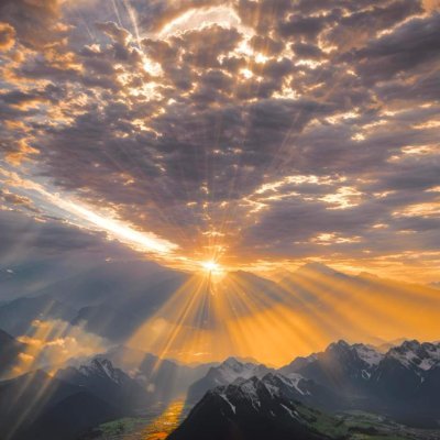 VVendetta84's profile picture. Always trust your instincts. resist the NWO,