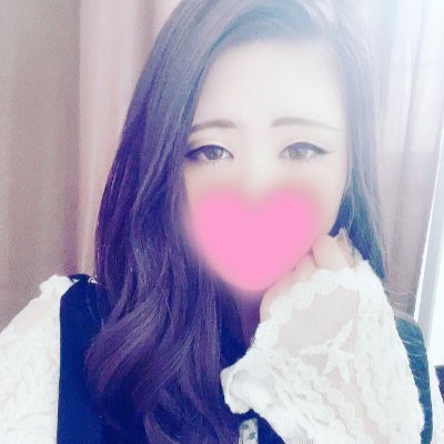 アパレル店員/お洒落好き。すぐにおしおふいちゃう敏感な人。フォローしてくれると喜びます♪ぜひ絡んでください♪たくさん経験重ねたいです。♥